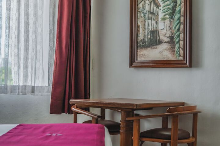 Room 19 of 51