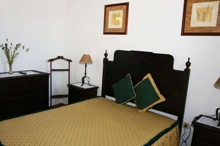 Room 4 of 62