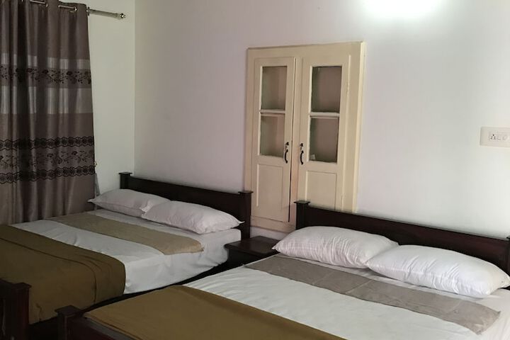 Room 5 of 41