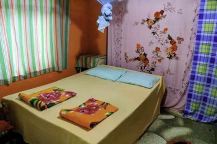 Room 11 of 15