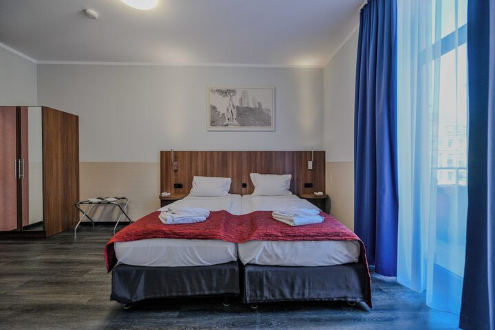 Room 15 of 70