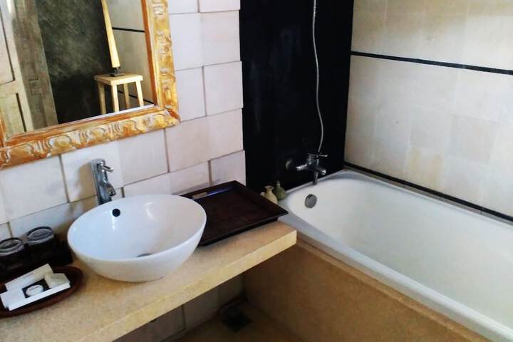 Bath Interior