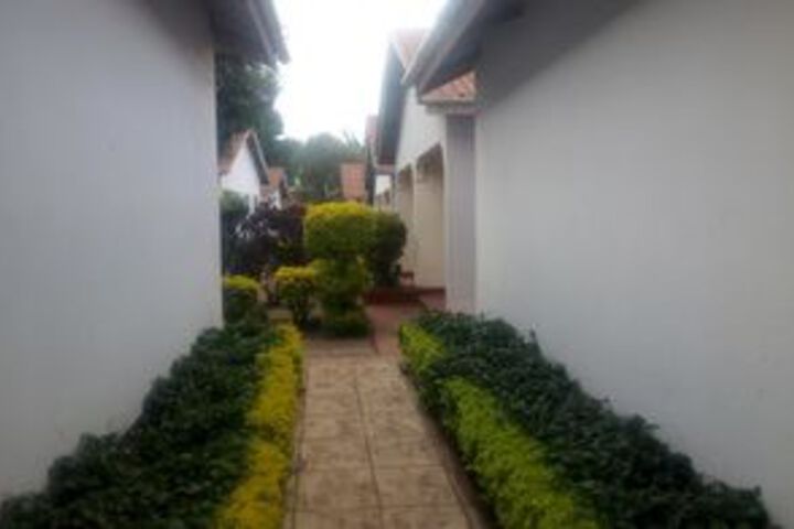 Property Grounds 28 of 40