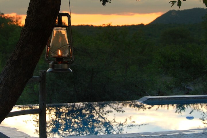 Hotel with Pool