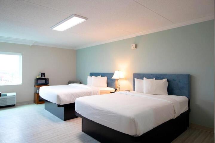 Double Double Room (8 of 11)