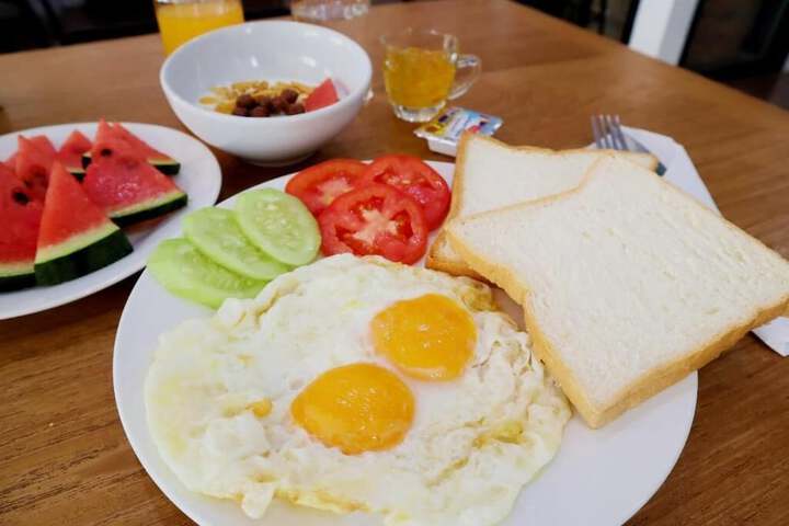 Breakfast/Coffee Service 133 of 149
