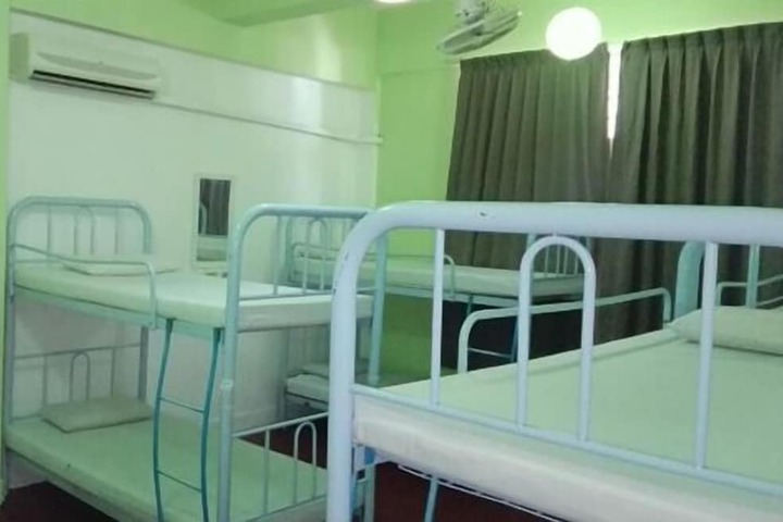 Room 11 of 50