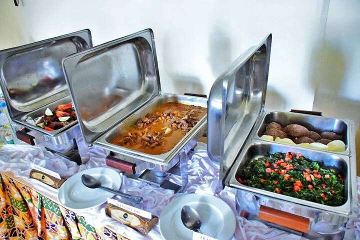 Dining 61 of 110