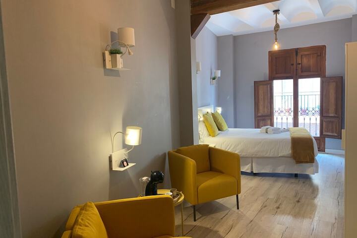 Room 17 of 27