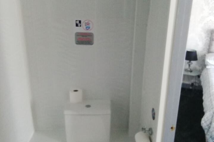 Clean Restrooms