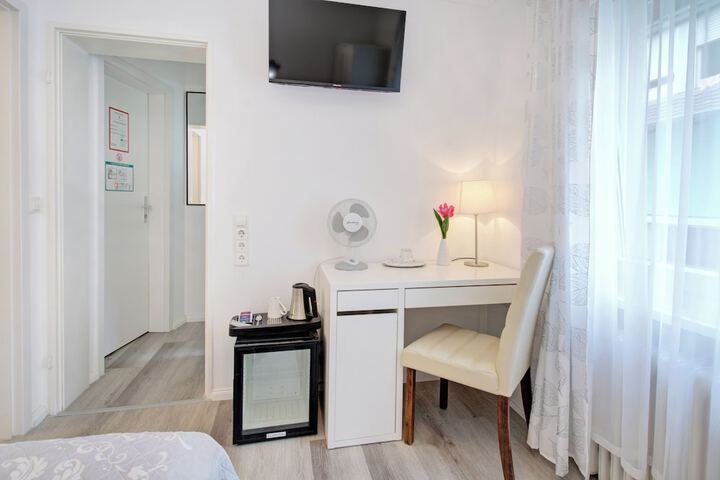 Room 55 of 145