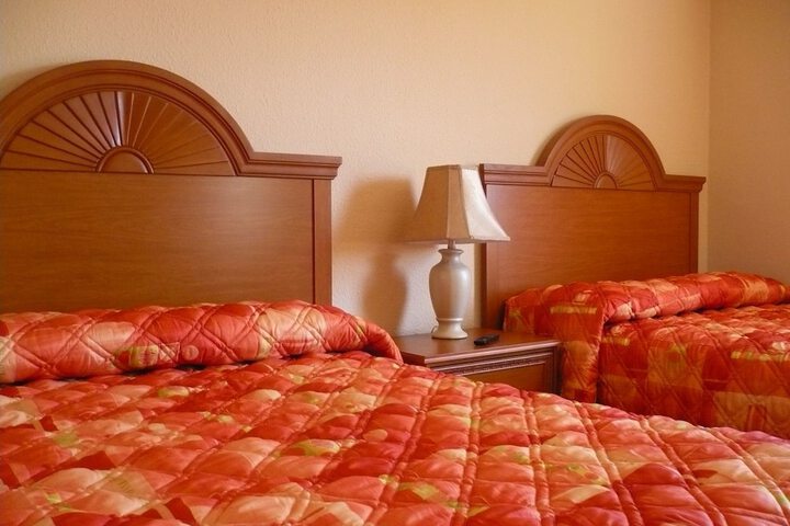 Room 2 of 23