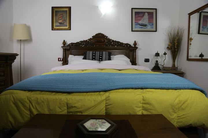 Room 11 of 35