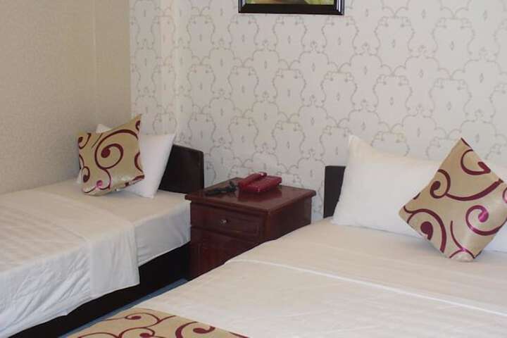 Room 17 of 51