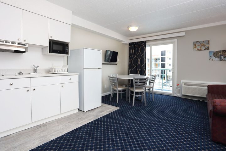 Room 8 of 41