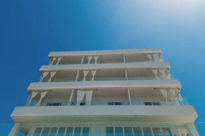 Hotel 93 of 126