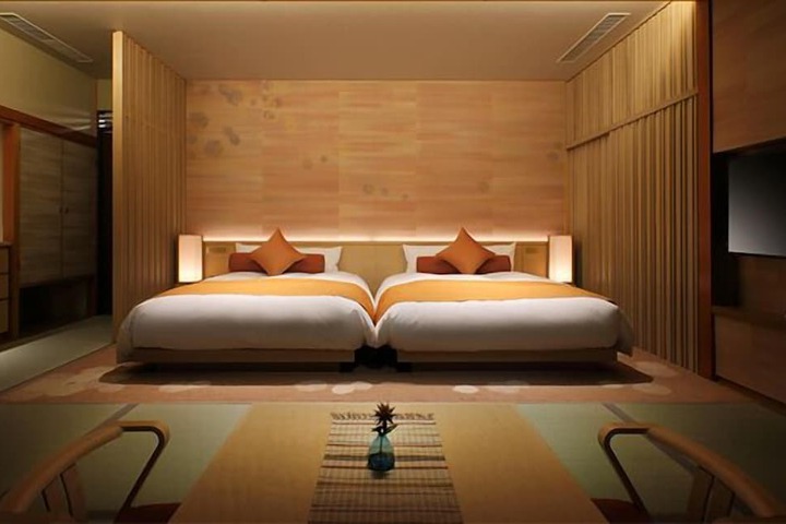 Room 17 of 79