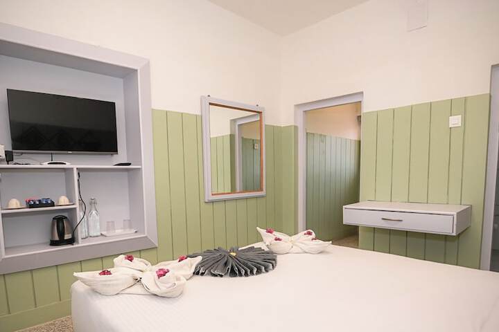 Room 30 of 71