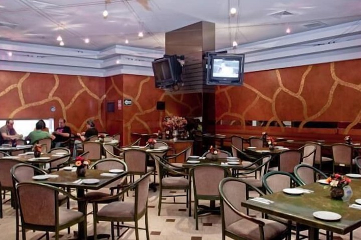 Dining Photos