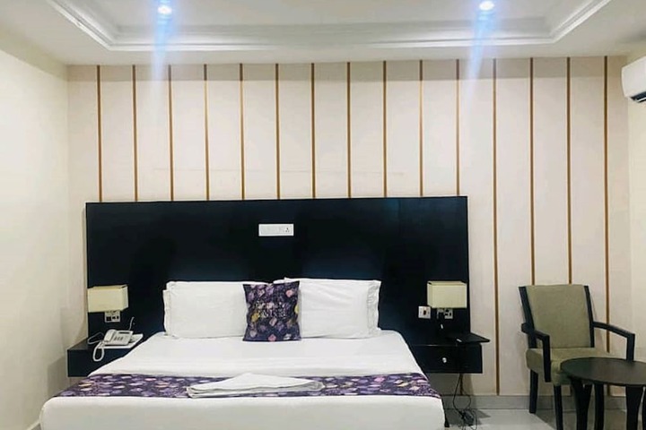 Room 5 of 53