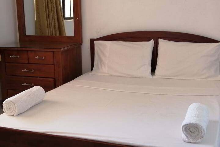Room 49 of 95