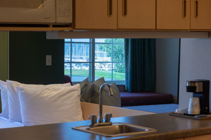 Room 18 of 43