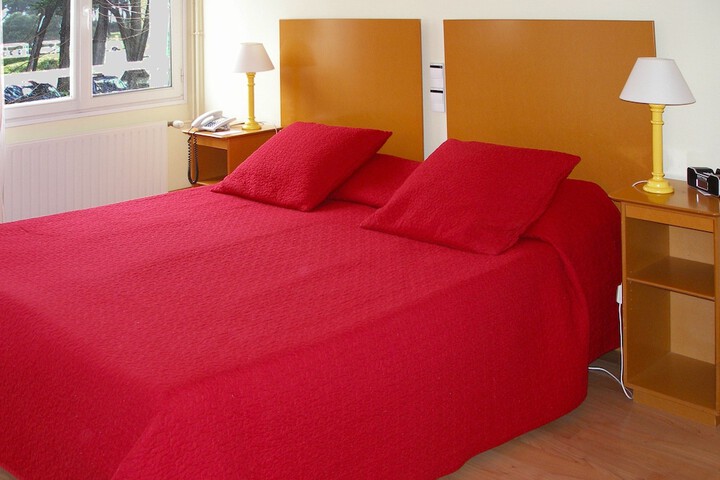 Room 6 of 41