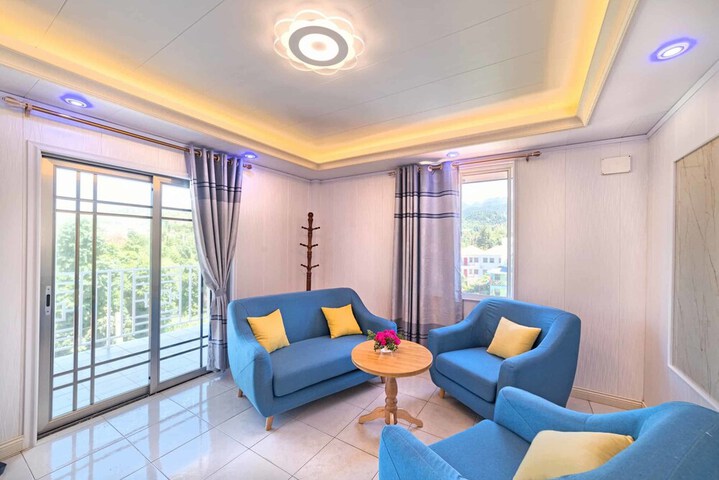Room 46 of 87