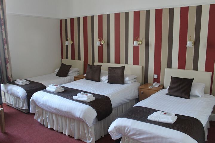 Room 4 of 57
