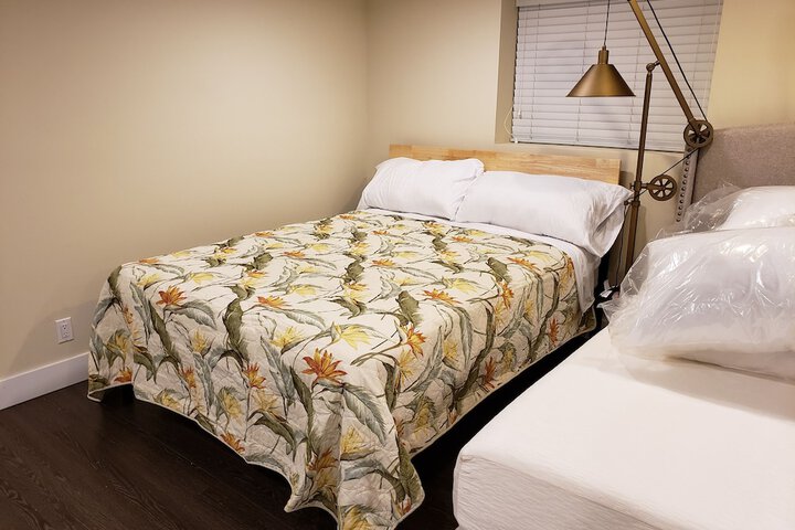 Room 5 of 70