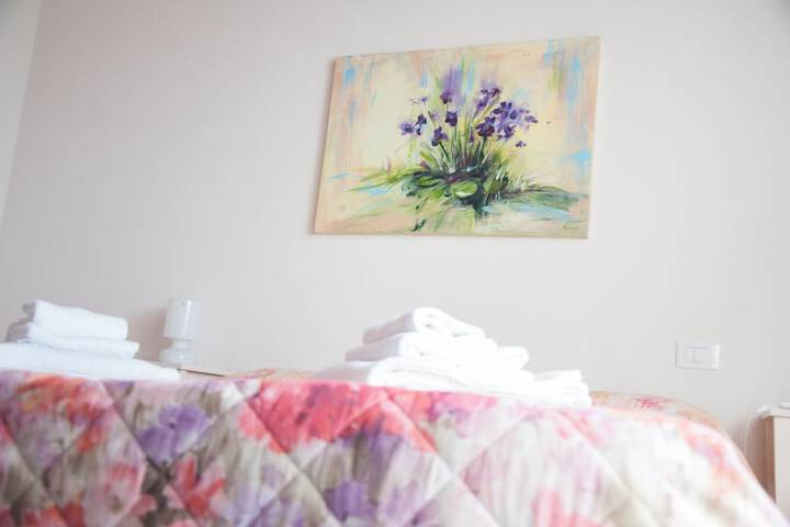 Room 12 of 49