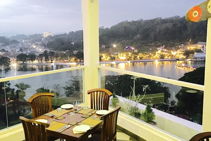 Dining Photos