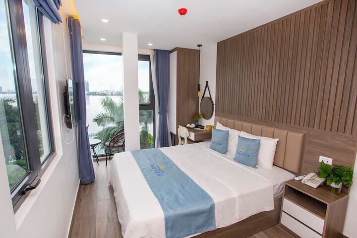 Room 14 of 75