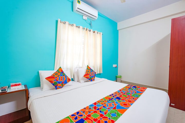 Room 15 of 26