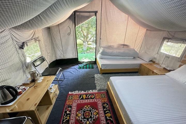 Room 11 of 23