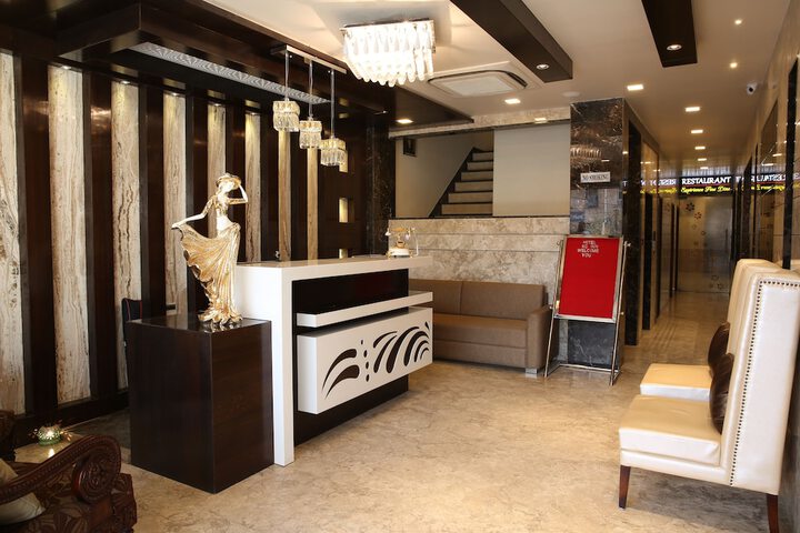 Hotel Interior 98 of 123