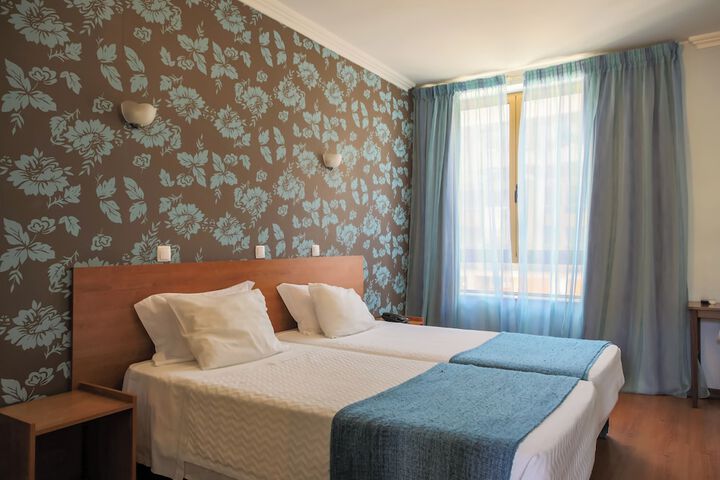 Room 18 of 26