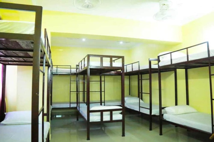 Room 3 of 17