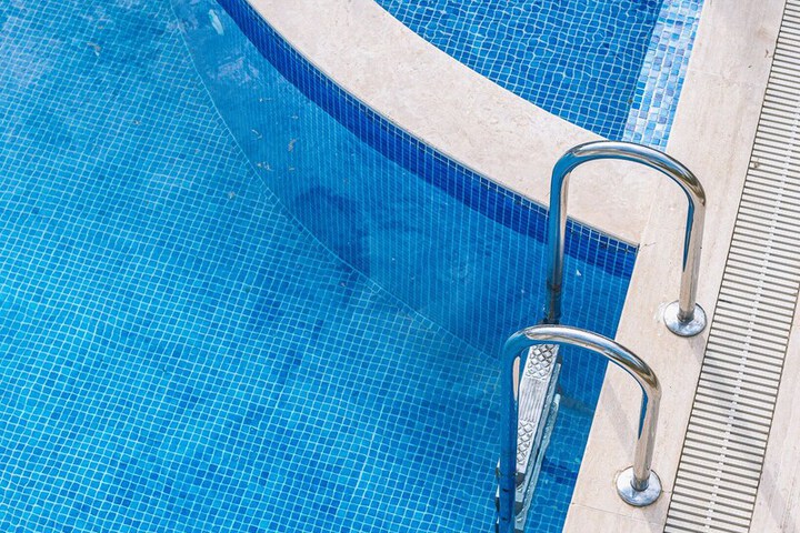 Pool 25 of 53