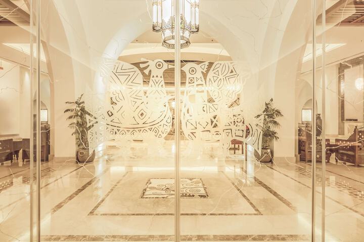 Hotel Interior 6 of 139