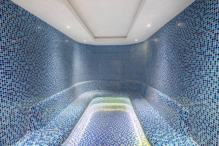 Spa 54 of 137