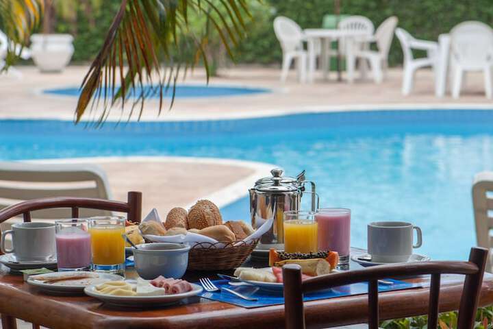 Hotel with Pool
