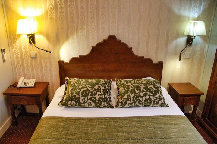Room 26 of 48