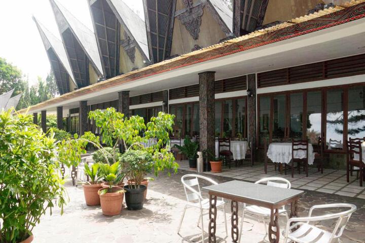 Toledo Inn