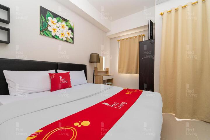 RedLiving Apartemen Transpark Juanda - F88 Tower Jade