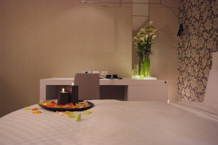 Room 21 of 50