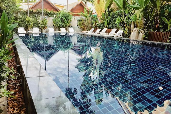 Pool 32 of 59