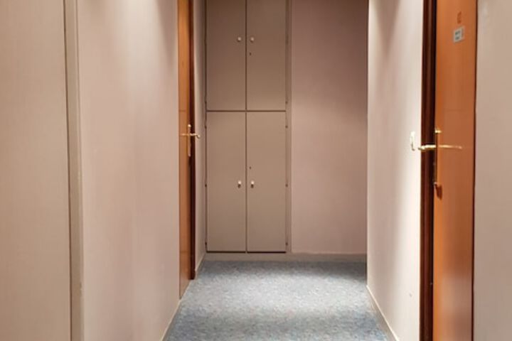Hotel Interior 4 of 27
