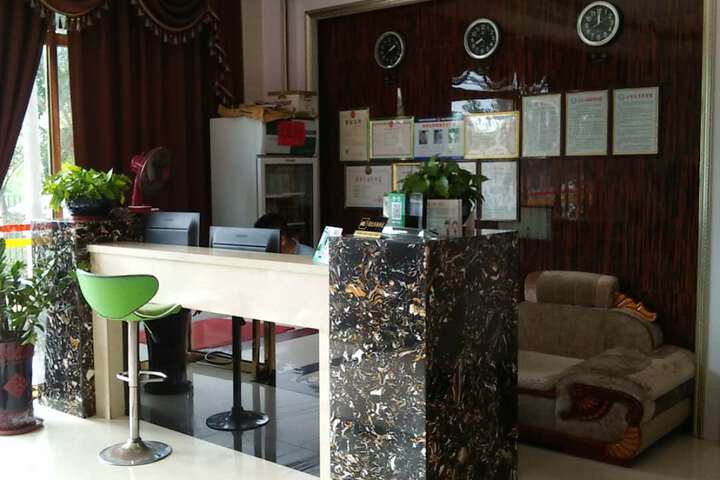 Hotel Interior 8 of 9