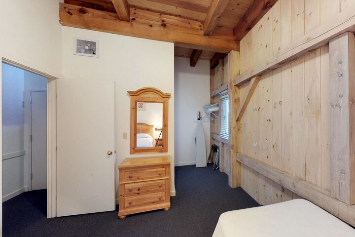 Room 86 of 171